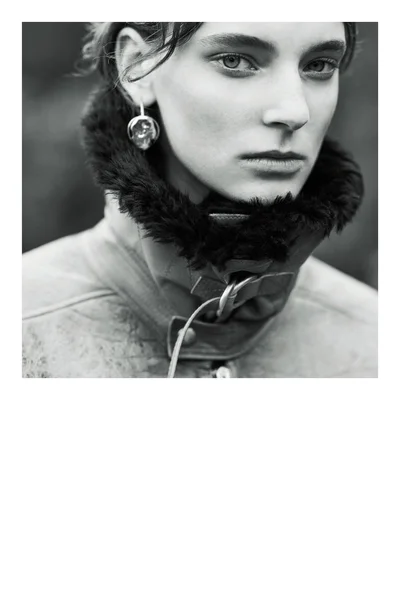 Look 27